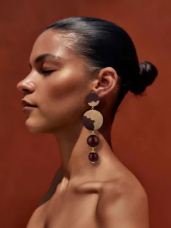 TOLU EARRING